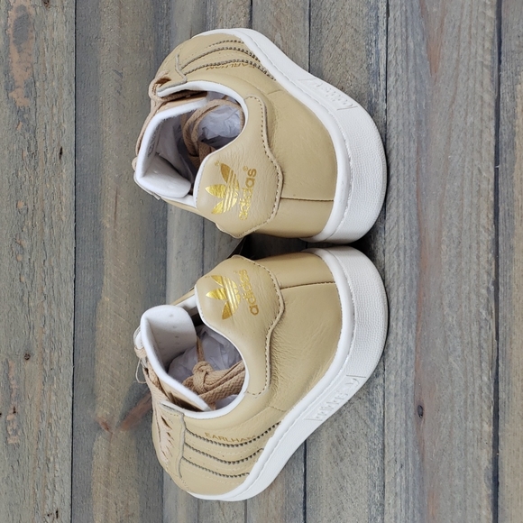 adidas Earlham Originals Men's Leather Casual Sneakers Beige/White - Picture 4 of 11